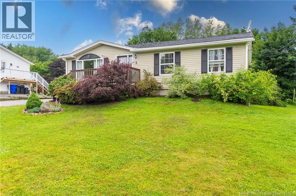 5 Sinclair Street Property Photo 2