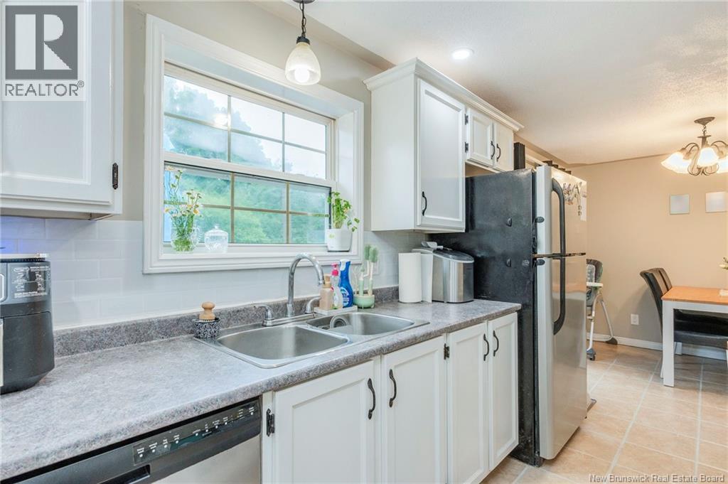 5 Sinclair Street Property Photo 33
