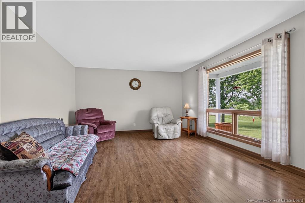 1300 Route 933 Property Photo 6