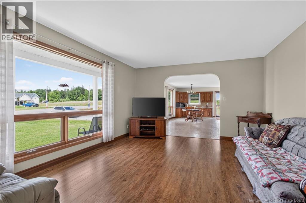 1300 Route 933 Property Photo 7