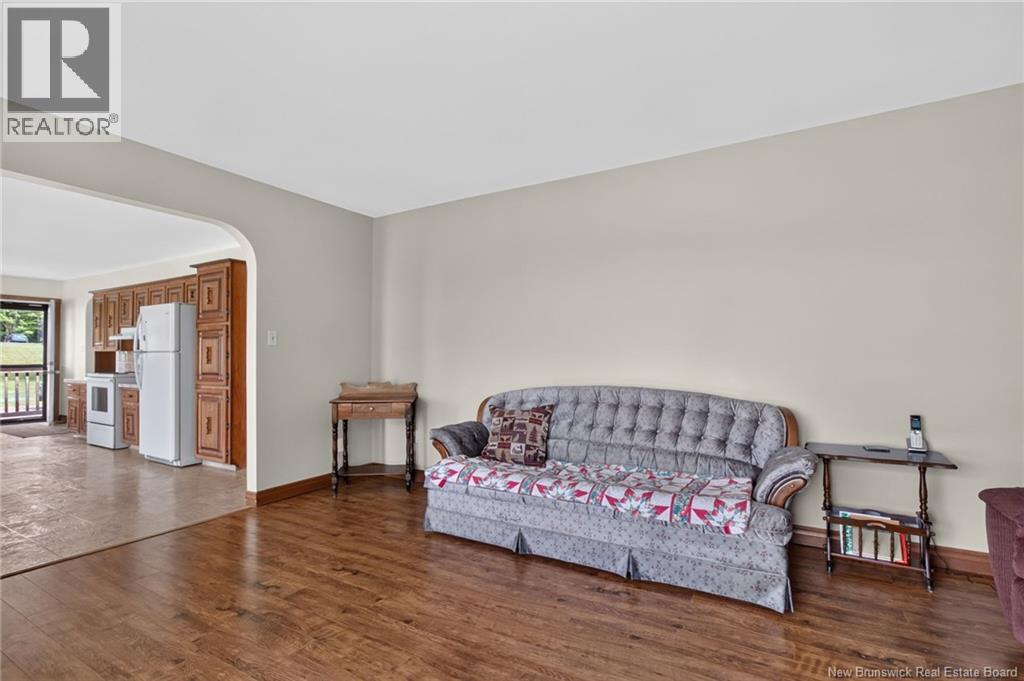 1300 Route 933 Property Photo 8