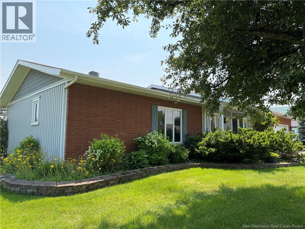 19 Boucher Street Property Photo 8