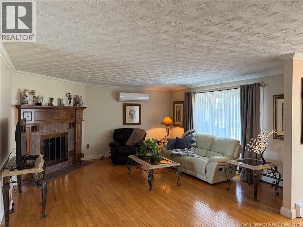 19 Boucher Street Property Photo 25