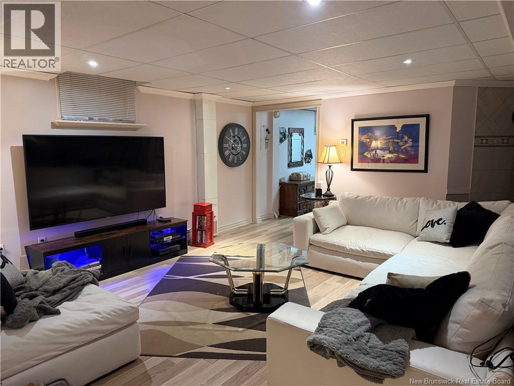 19 Boucher Street Property Photo 40