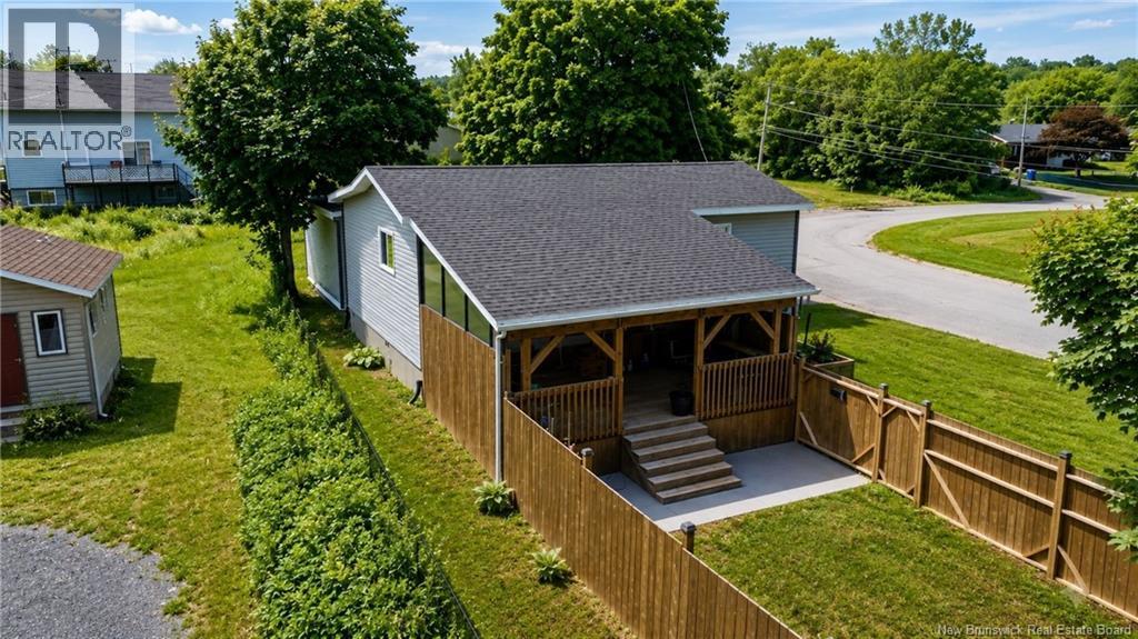 1245 St Theresa Crescent Property Photo 4