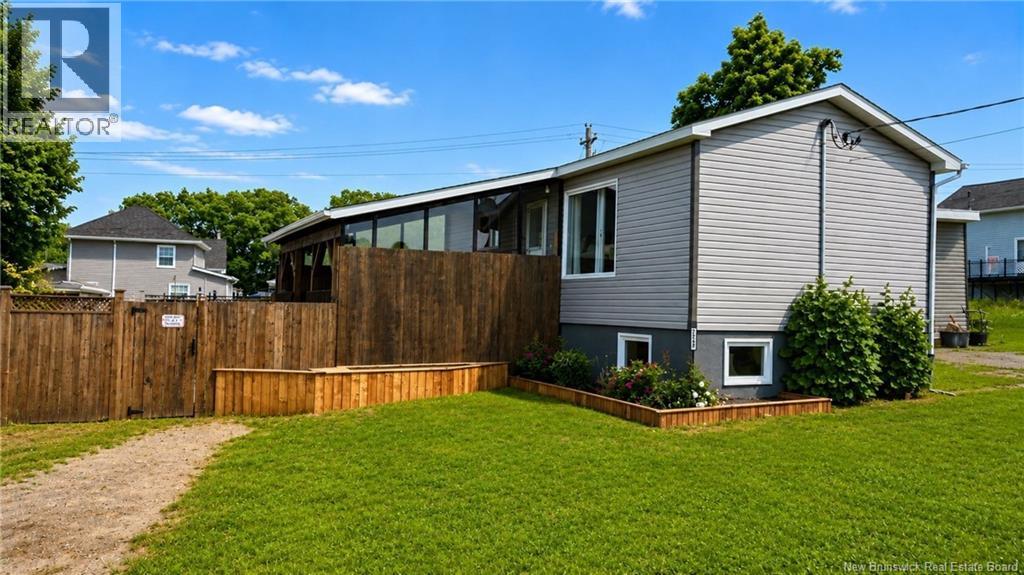 1245 St Theresa Crescent Property Photo 40