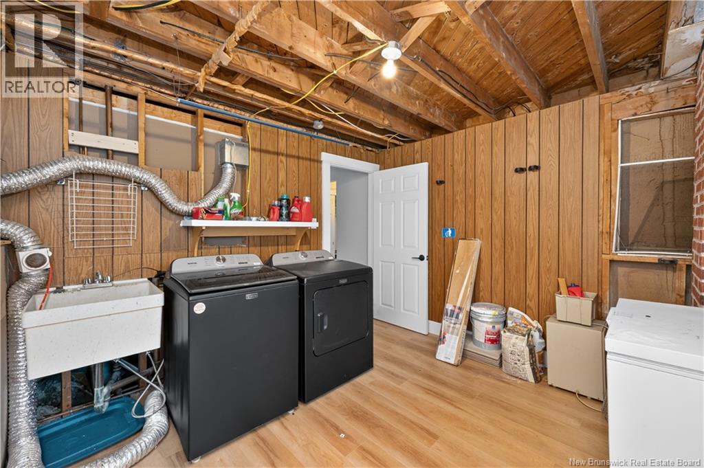 252 Buckingham Avenue Property Photo 20