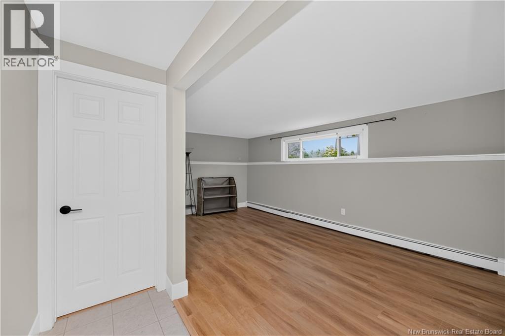 252 Buckingham Avenue Property Photo 23