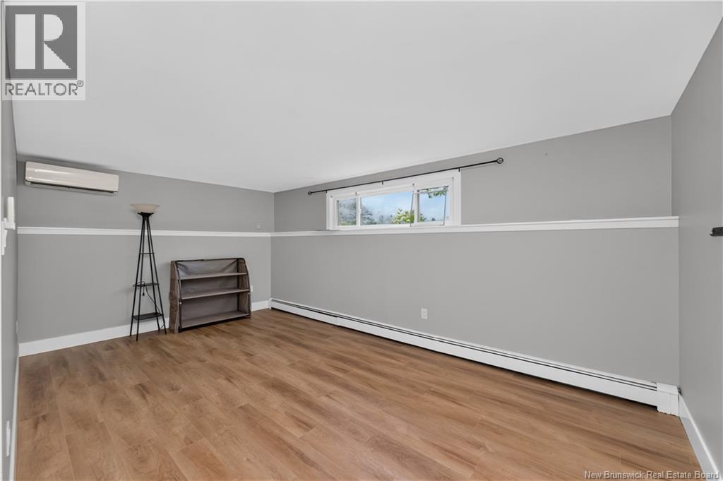 252 Buckingham Avenue Property Photo 24