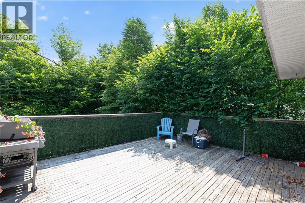 252 Buckingham Avenue Property Photo 37