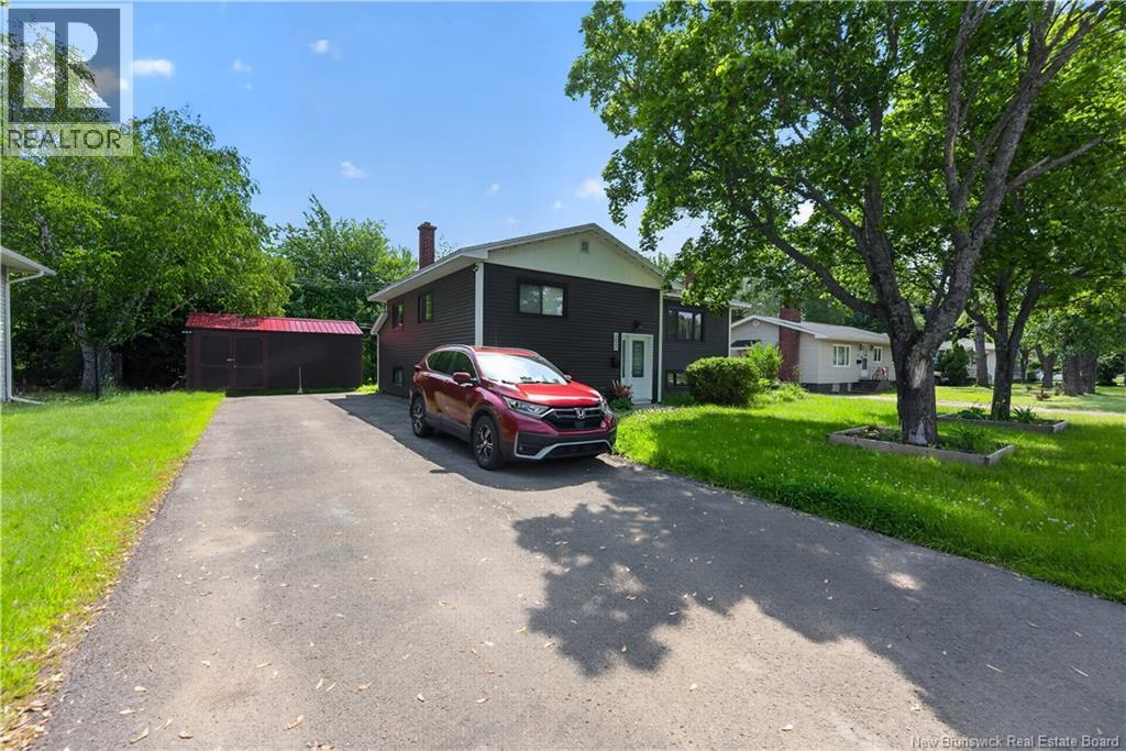 252 Buckingham Avenue Property Photo 41