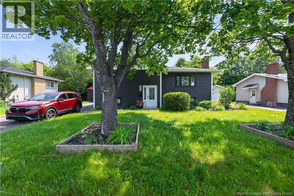252 Buckingham Avenue Property Photo 43