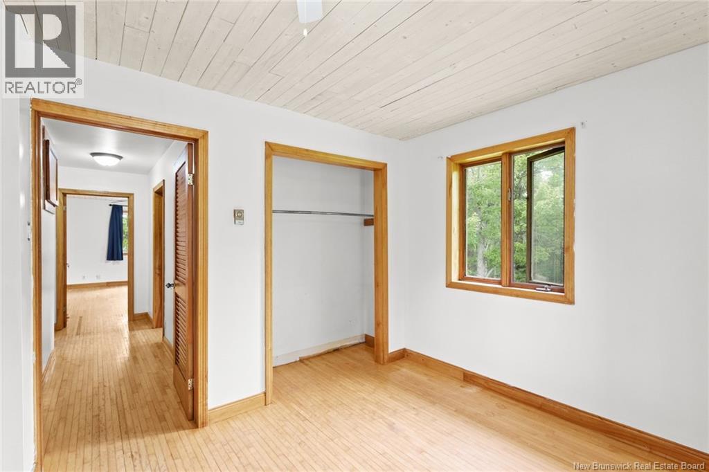 469 Upton St Property Photo 20