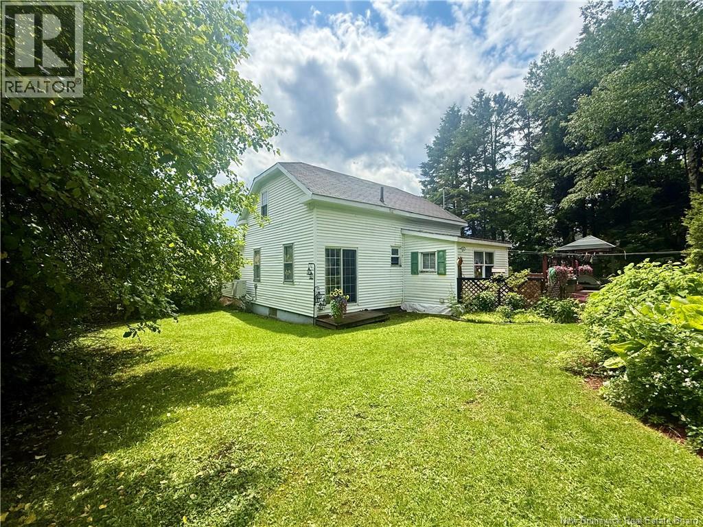 97 Main Street Property Photo 2