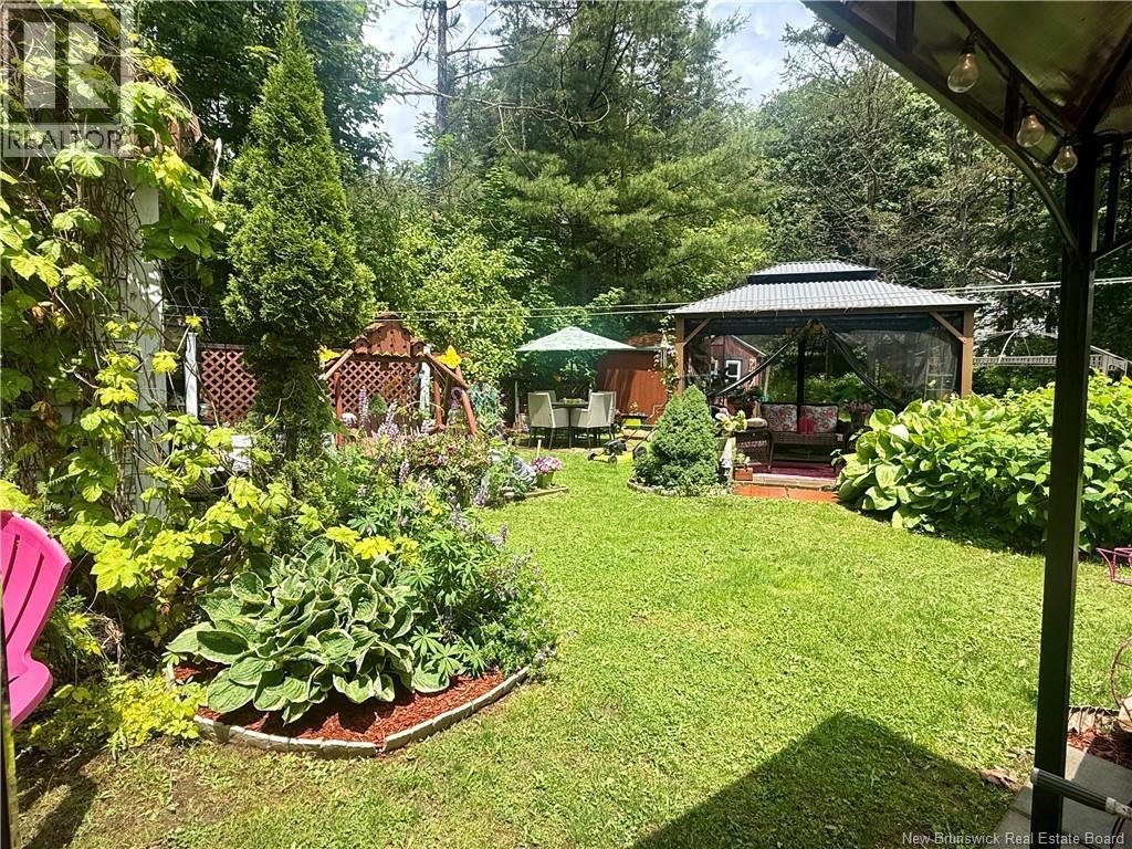 97 Main Street Property Photo 5