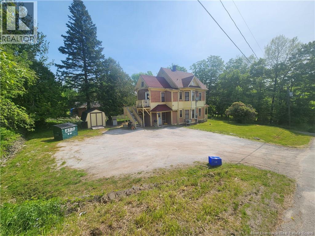 32 Langstroth Terrace Property Photo 2