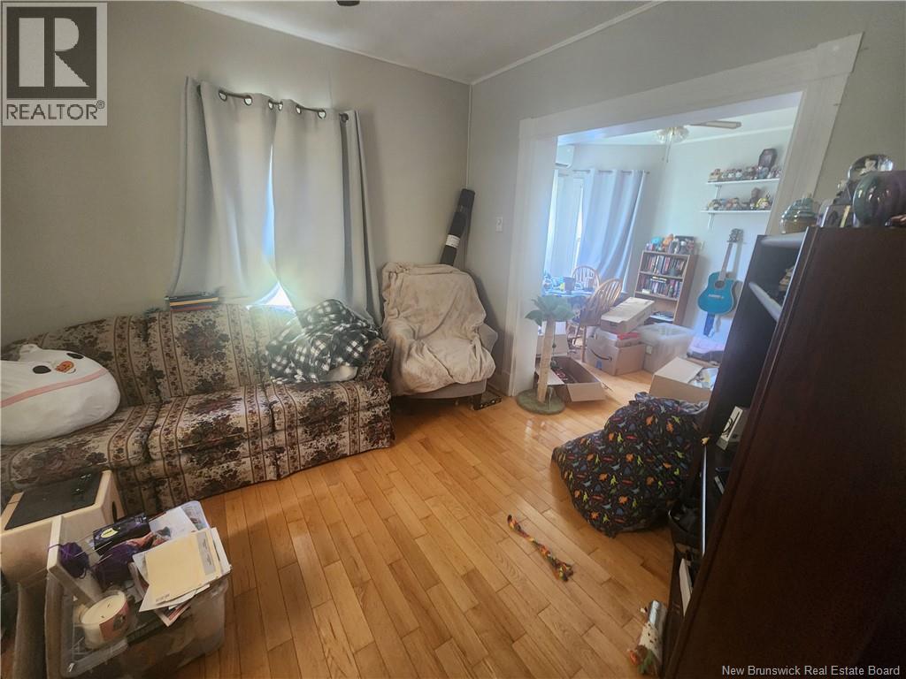 32 Langstroth Terrace Property Photo 8