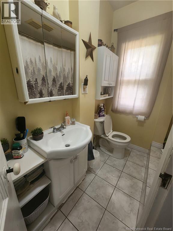 32 Langstroth Terrace Property Photo 13