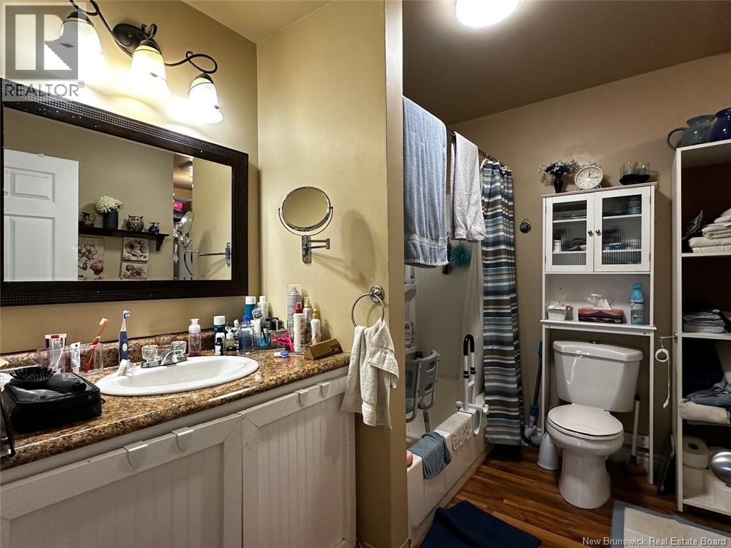 10 Boucher Street Property Photo 6