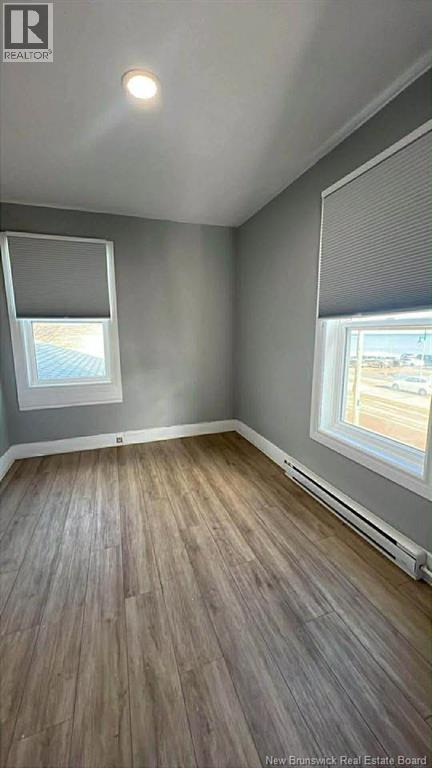 9418 Main Property Photo 5