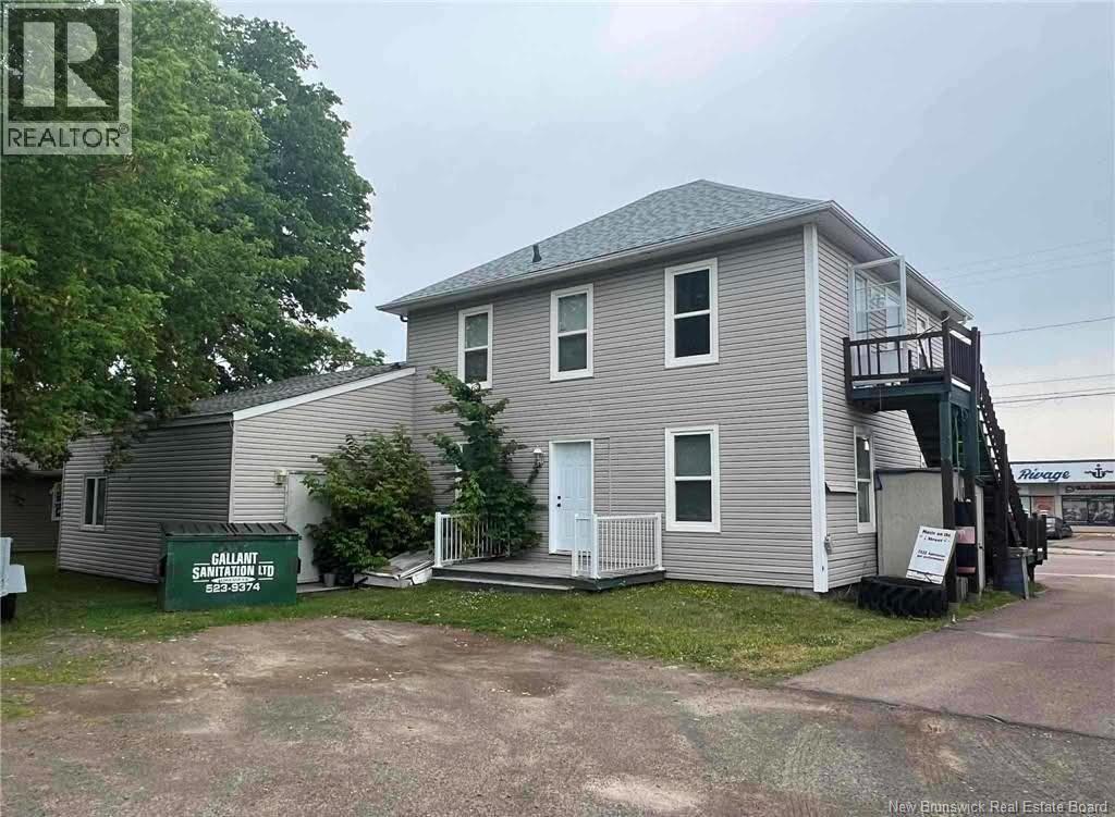 9418 Main Property Photo 15