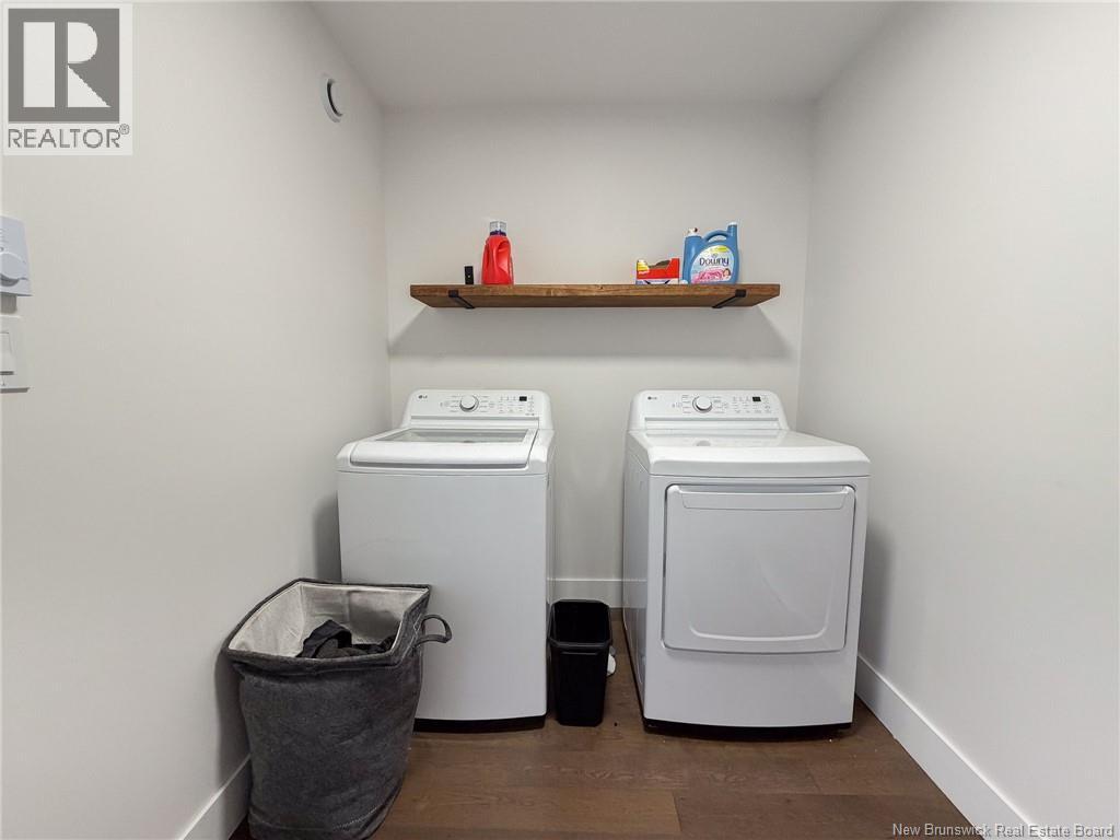 101 & 105 Glennorth Street Property Photo 37