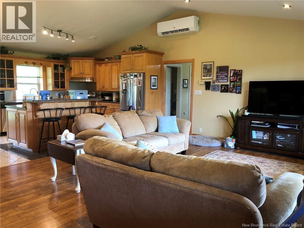 11 Palmer Road Property Photo 21