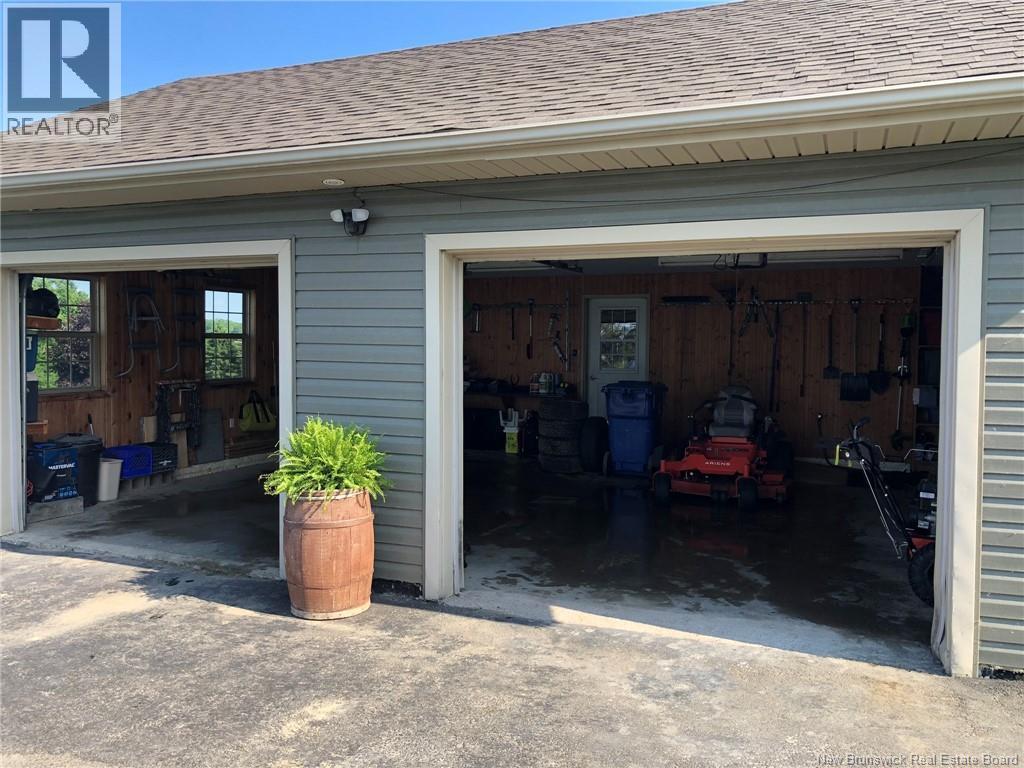 11 Palmer Road Property Photo 34
