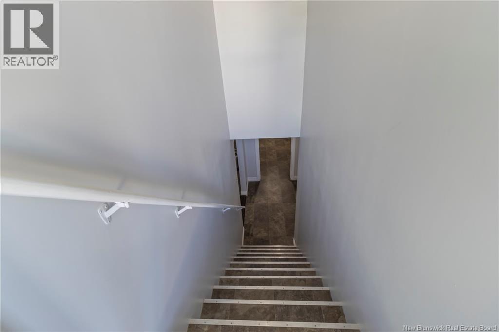 6 Dundas Property Photo 21