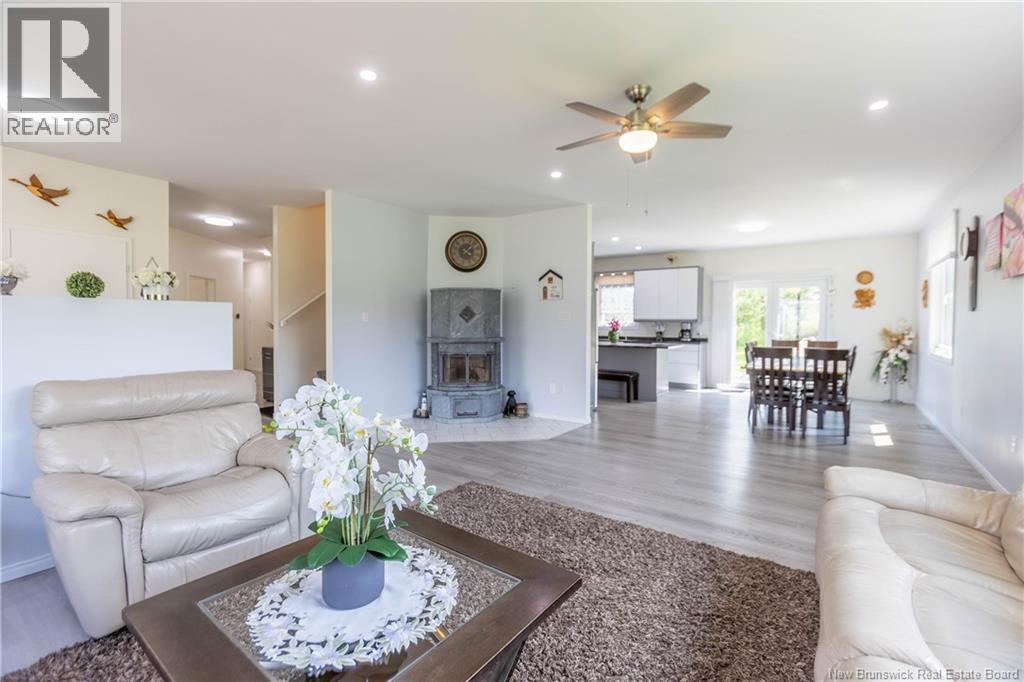 286 Mount View Road Property Photo 10
