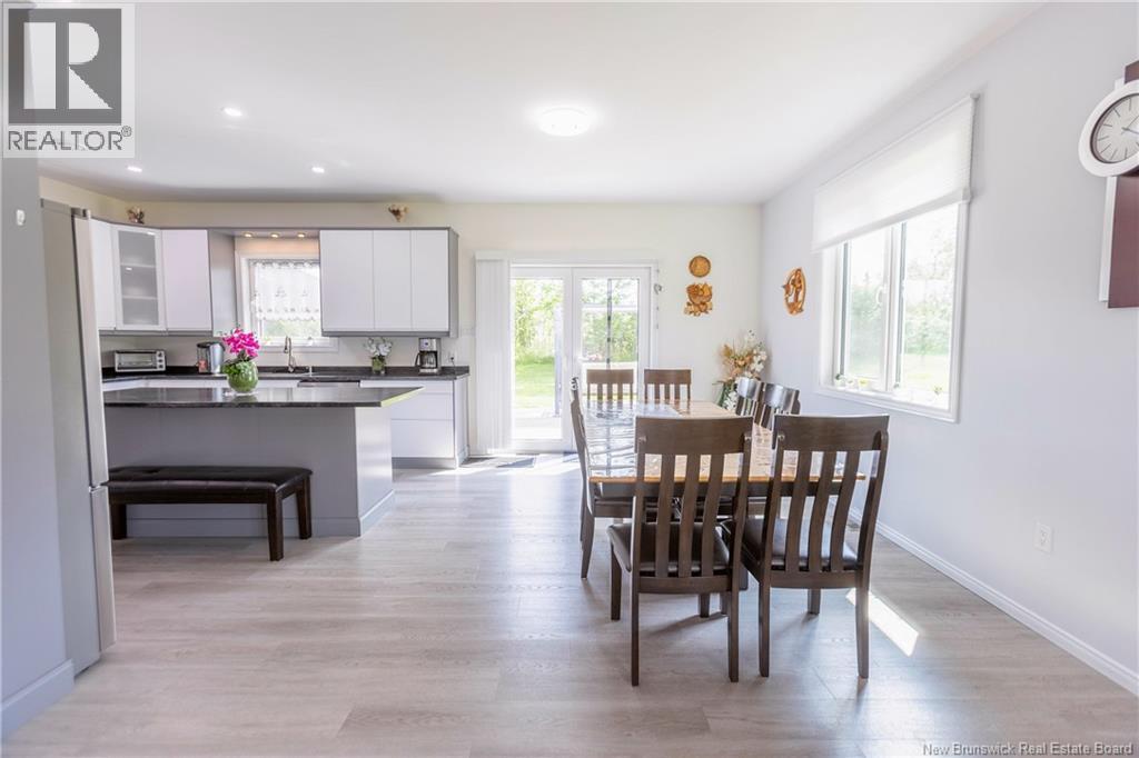 286 Mount View Road Property Photo 12