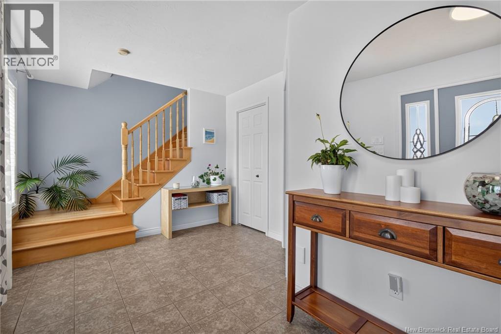 98 Murielle Crescent Property Photo 3