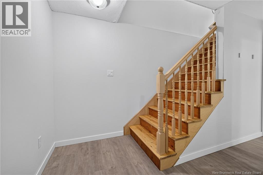 98 Murielle Crescent Property Photo 32