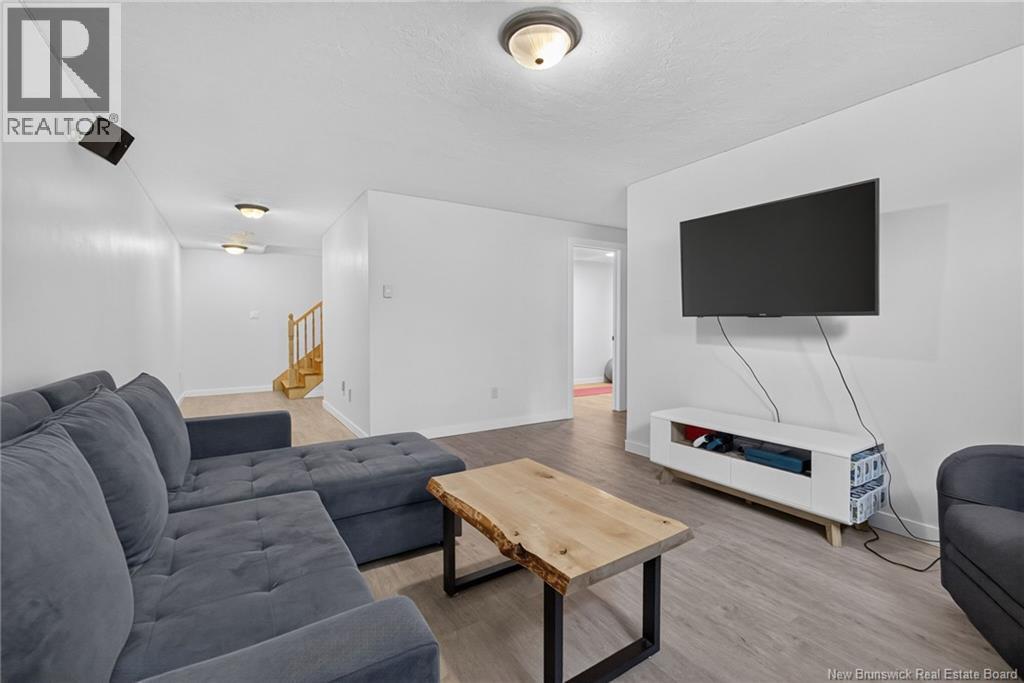 98 Murielle Crescent Property Photo 35