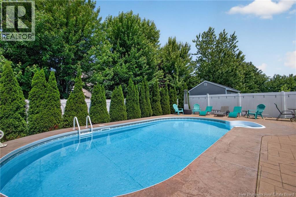 98 Murielle Crescent Property Photo 45