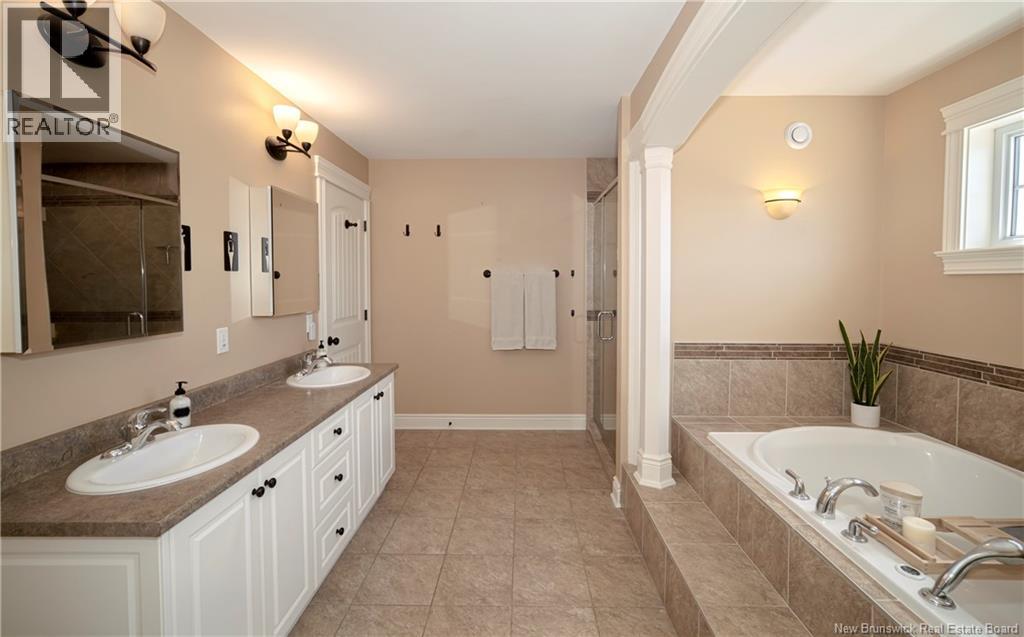 10 Emma Court Property Photo 23