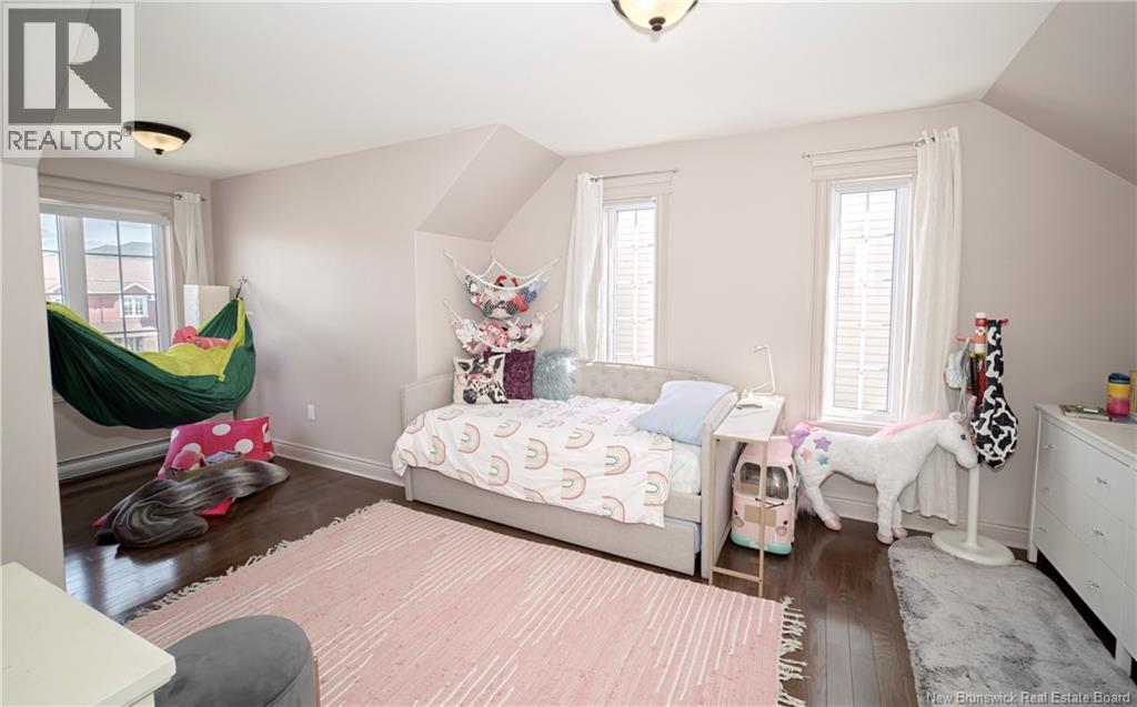 10 Emma Court Property Photo 31