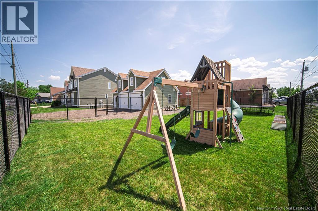 10 Emma Court Property Photo 44