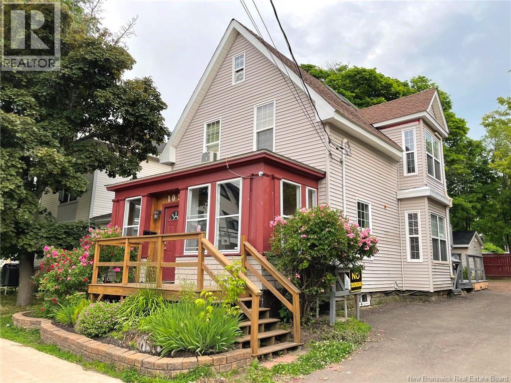 105 Gordon Street