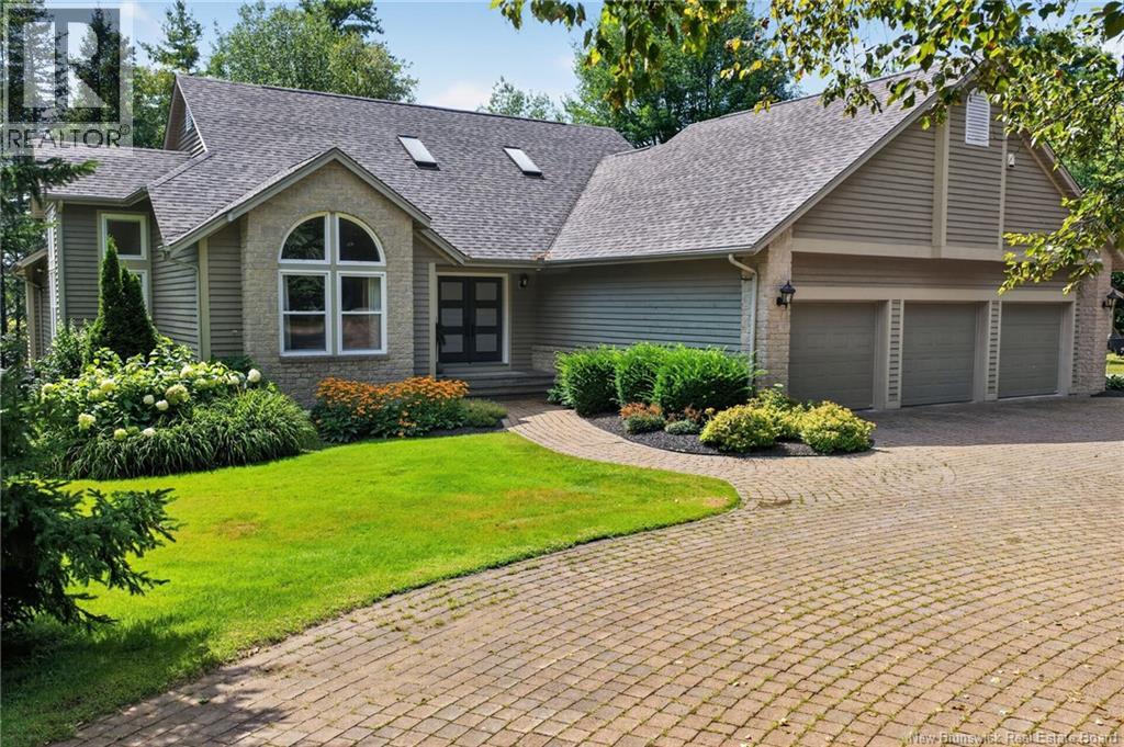 84 Old Forest Road