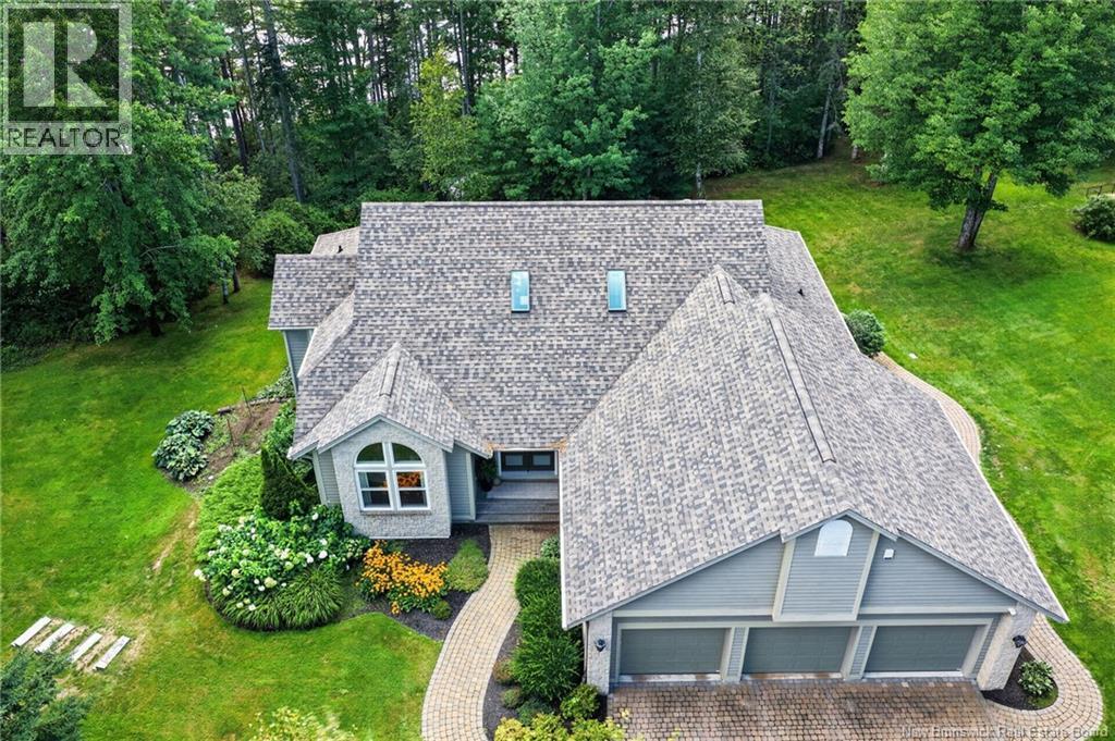 84 Old Forest Road Property Photo 3