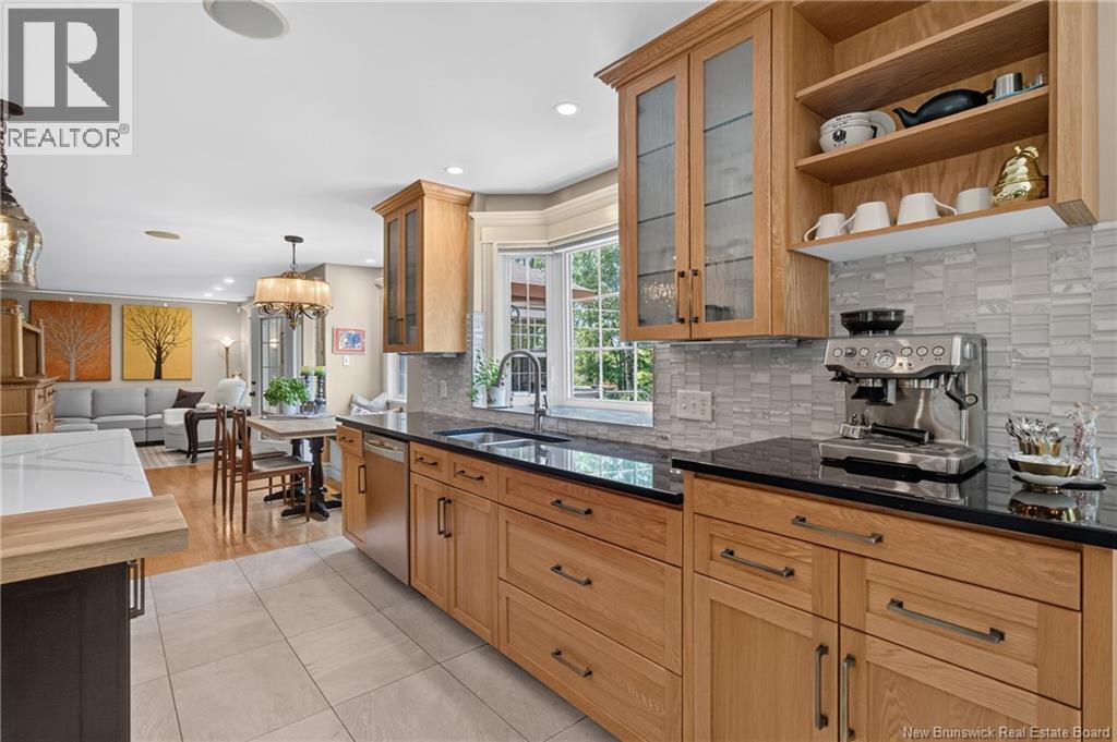 50 Meunier Street Property Photo 10