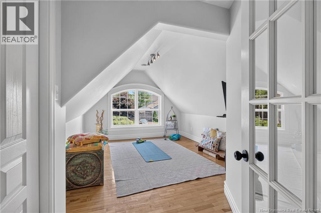 50 Meunier Street Property Photo 36