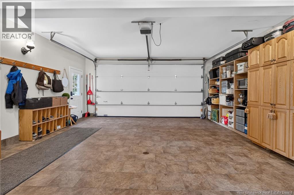 50 Meunier Street Property Photo 38