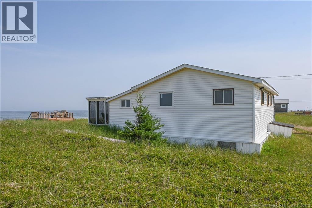 145 Des Chalets Road Property Photo 12