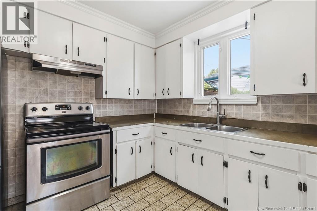 234-236 Ayer Avenue Property Photo 16