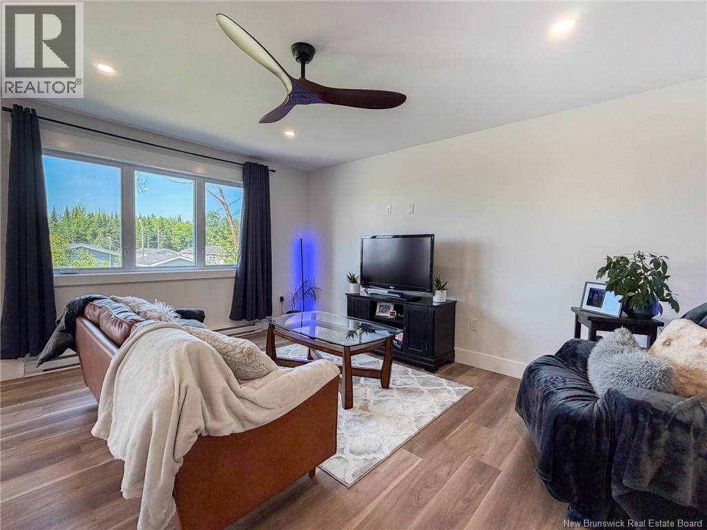 101 Glennorth Property Photo 14