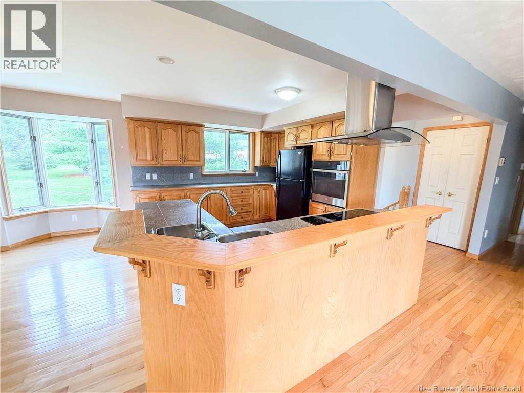 23 Tavener Road Property Photo 11