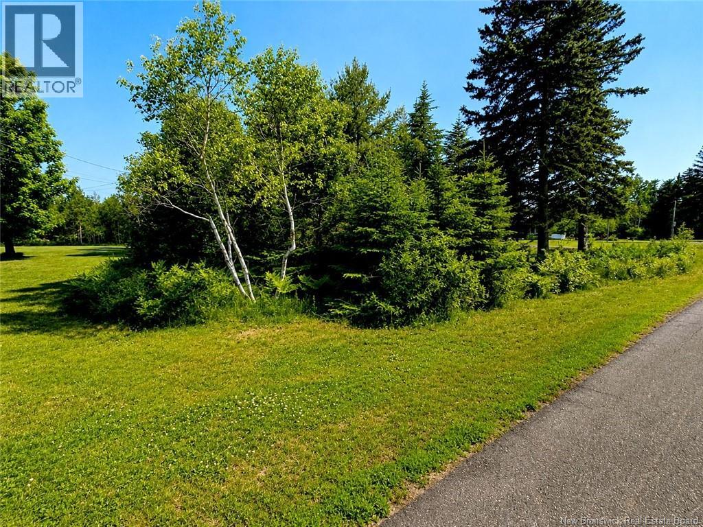 1921sm-2 Ave Du Tré Carré Avenue Property Photo 2