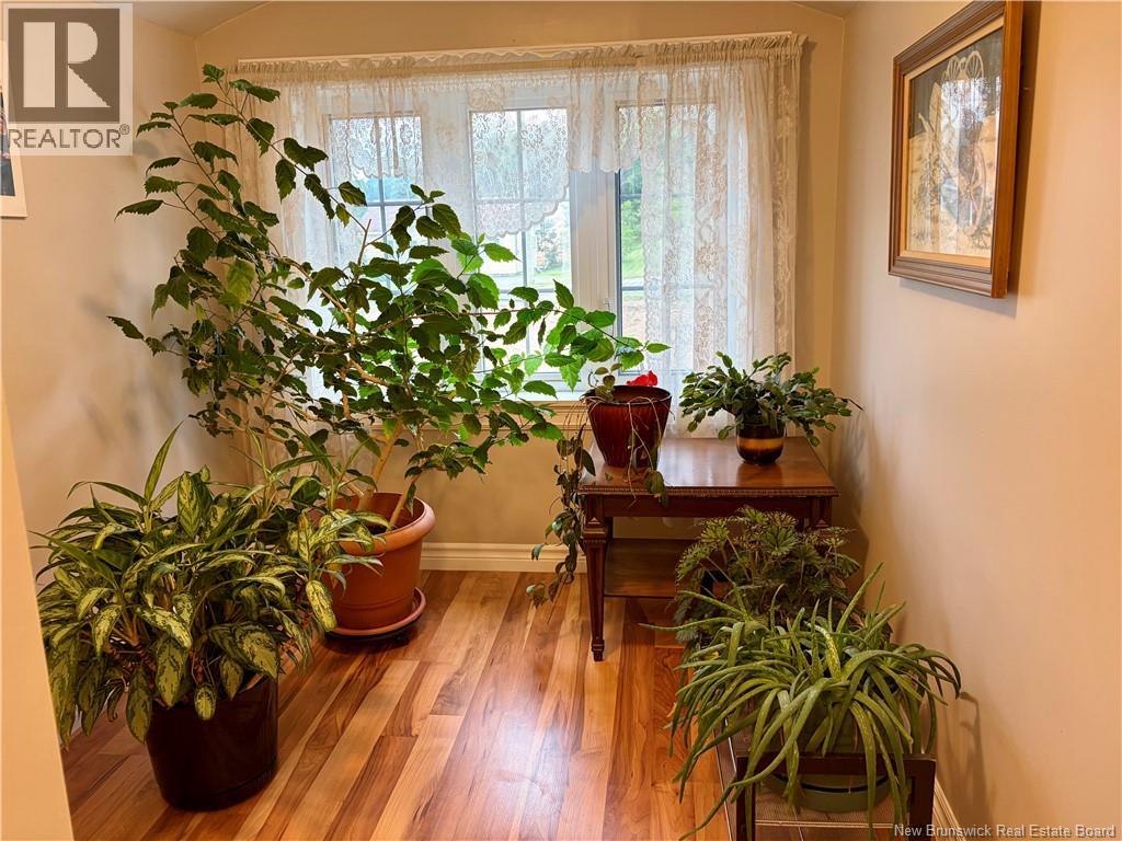 191 Renfrew Property Photo 22
